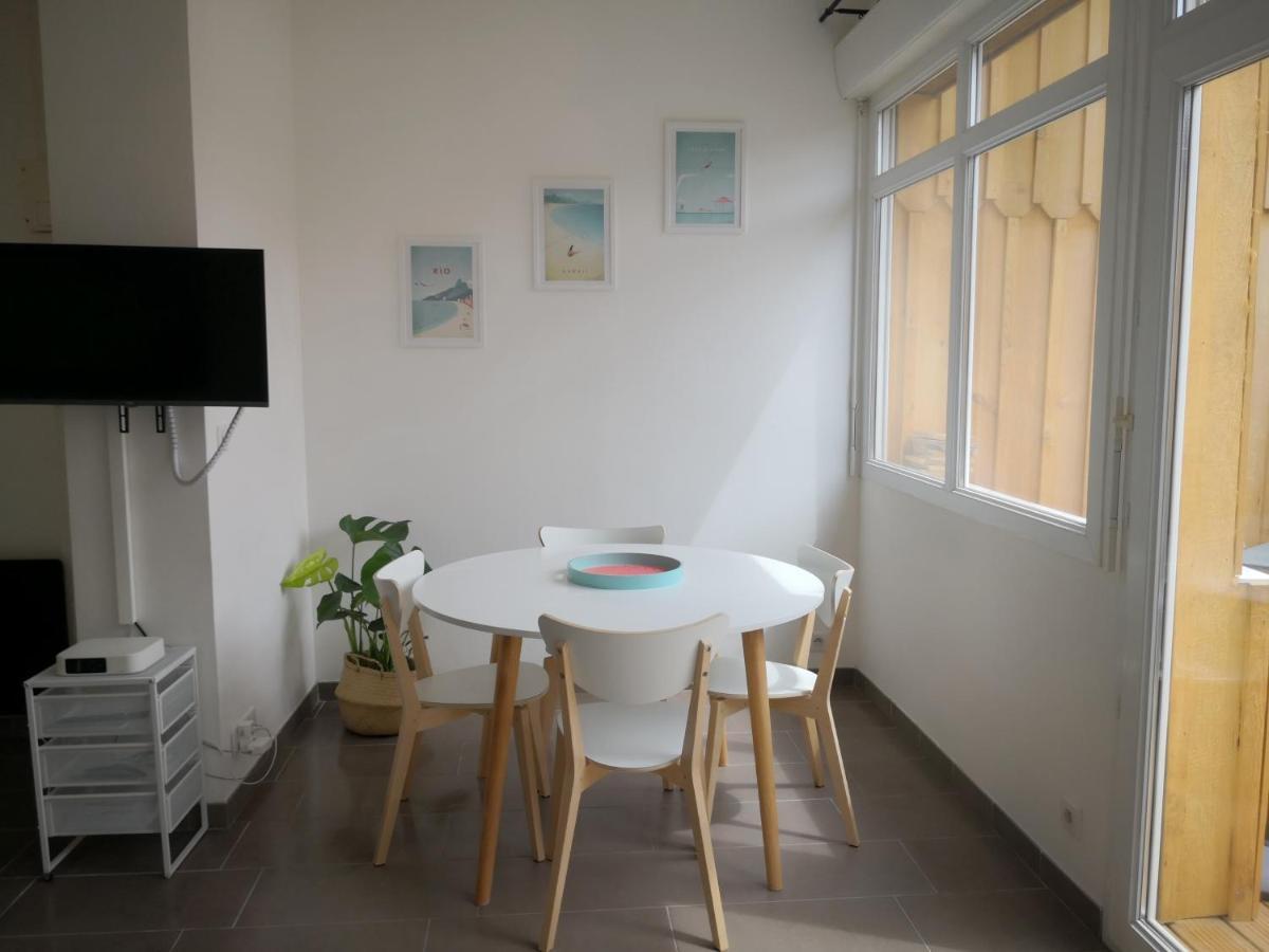 Studio En Plein Centre Ville A 8 Minutes De L'Ocean Le Porge Eksteriør bilde